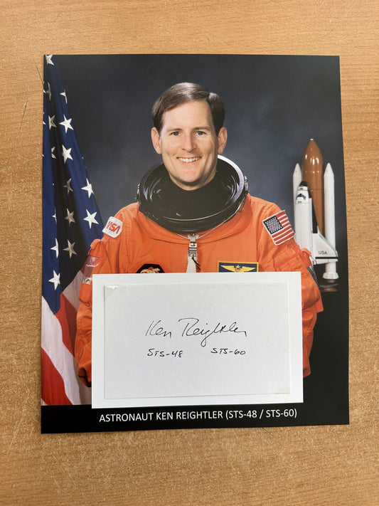 Astronaut Ken Reightler hand-signed 5x3'' index card on 8x10'' presentation