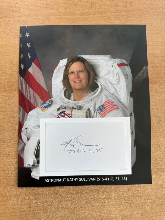 Astronaut Kathy Sullivan hand-signed 5x3'' index card on 8x10'' presentation